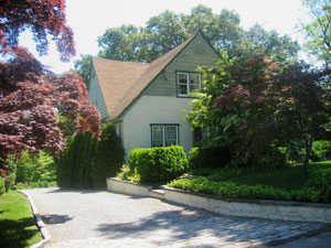 Huntington Bay Hills